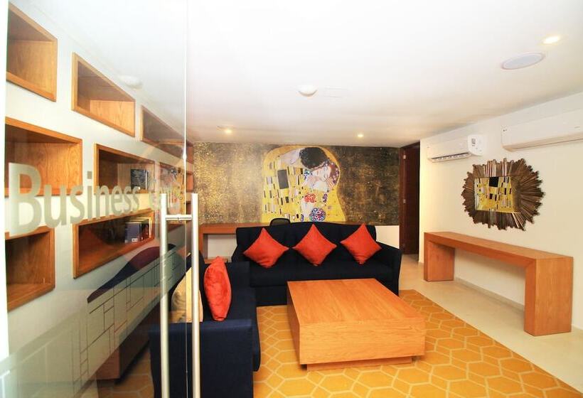 בית מלון כפרי The Gallery Apartments