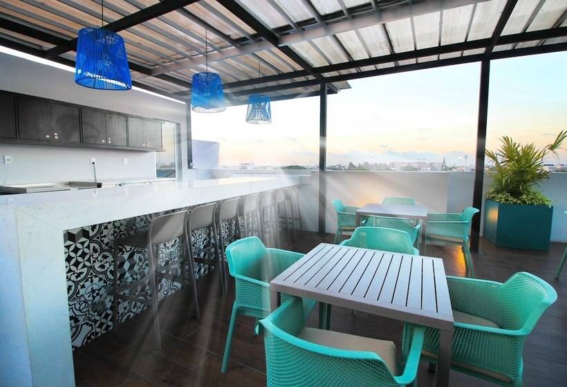 Отель The Gallery Apartments