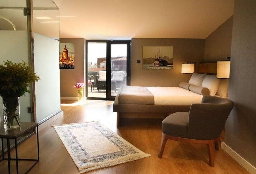 ホテル Roomers Nisantasi