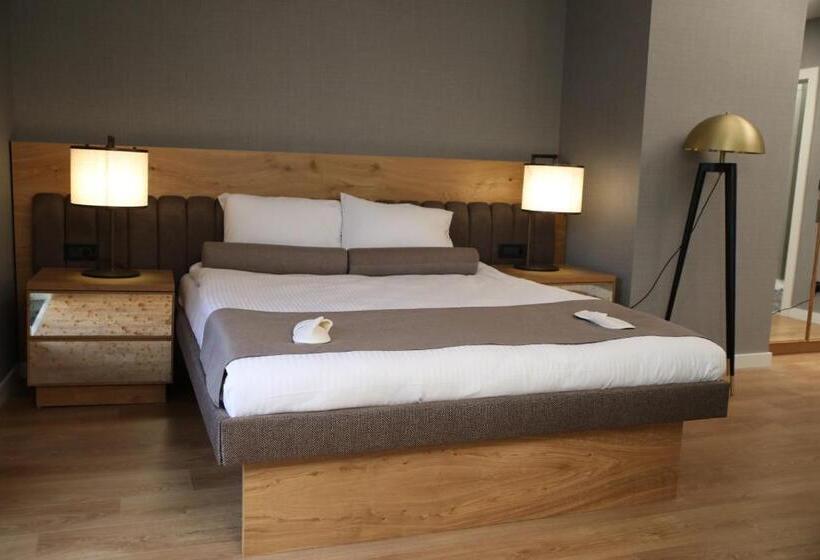 ホテル Roomers Nisantasi