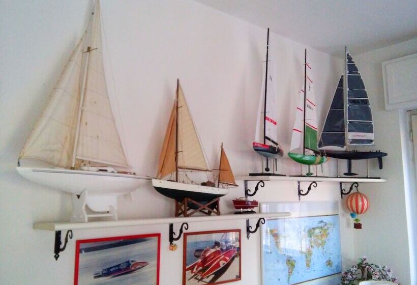 住宿加早餐 Affittacamere Villa Arazurrina