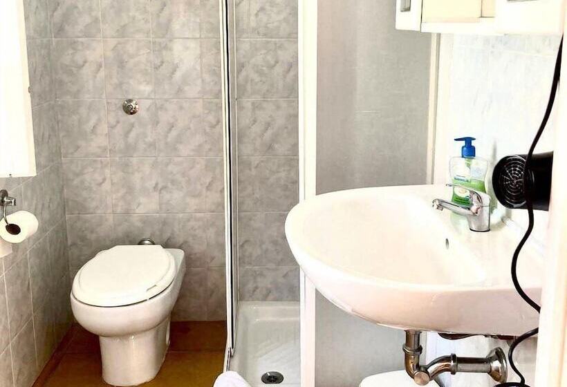 住宿加早餐 Affittacamere Villa Arazurrina