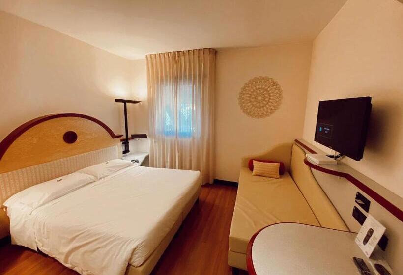 Best Western Hotel Solaf