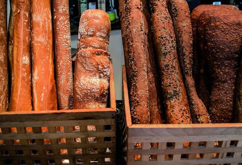 酒店 Adler Spa Resort Dolomiti