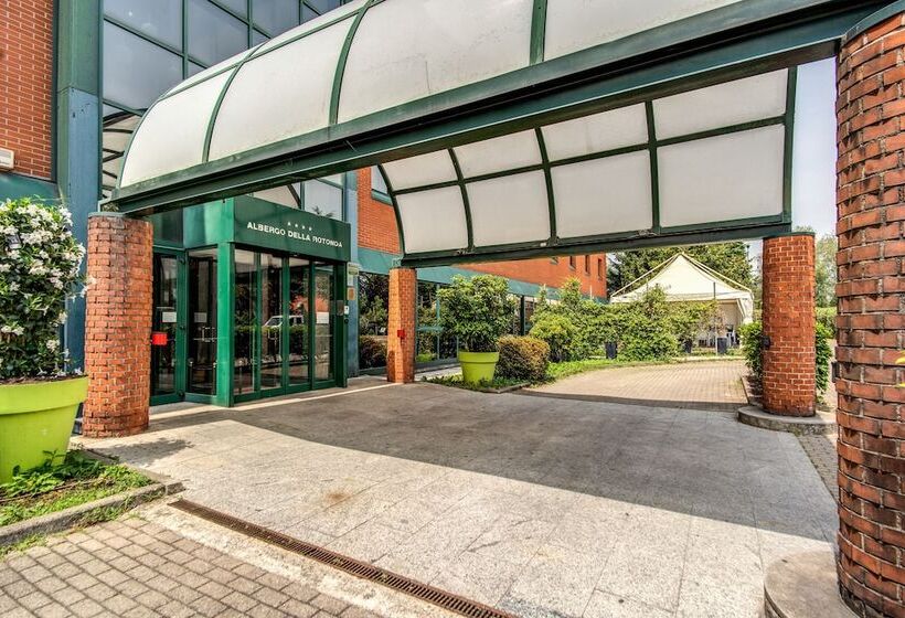 ホテル Della Rotonda