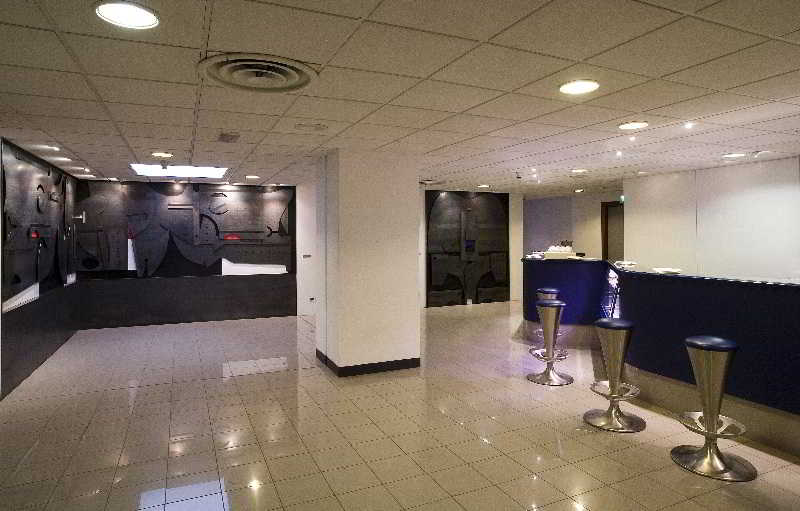 هتل Albornoz Palace