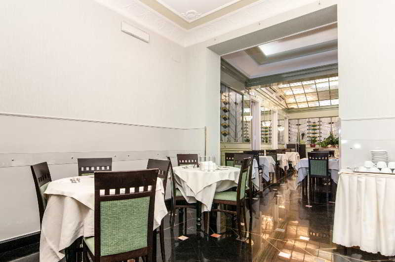 בית מלון כפרי Alexandra