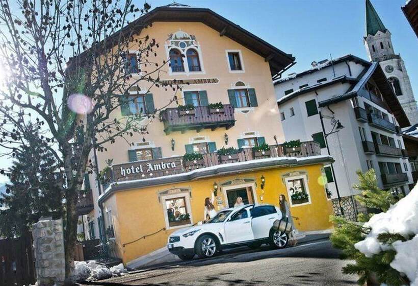 Отель Ambra Cortina Luxury&fashion