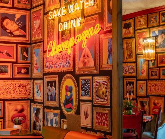 Отель Ambra Cortina Luxury&fashion