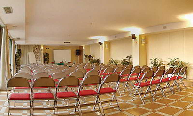 Отель Ariston And Palazzo Santa Caterina