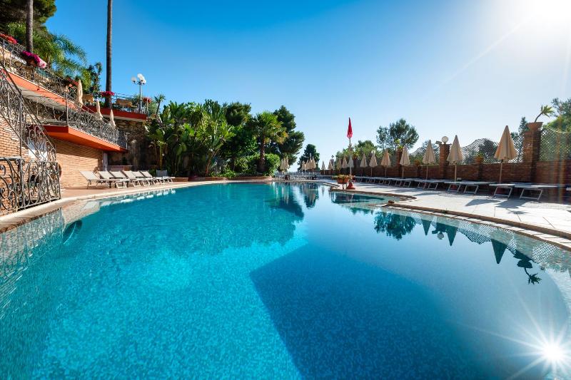 Отель Ariston And Palazzo Santa Caterina