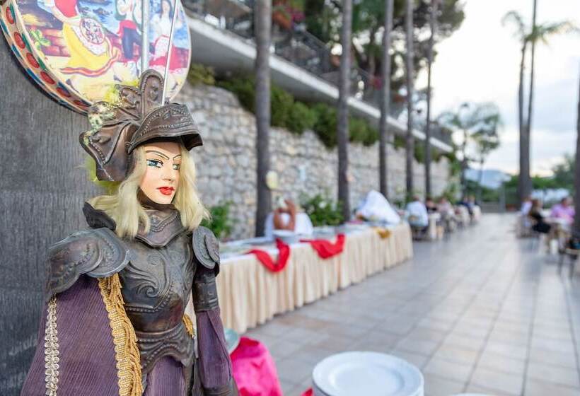 Отель Ariston And Palazzo Santa Caterina