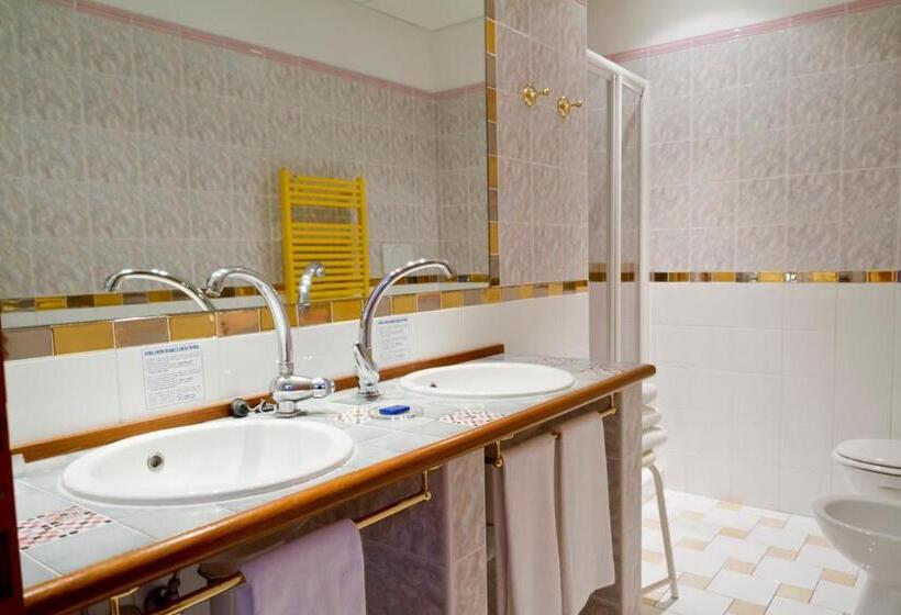 בית מלון כפרי Atlanta Augustus