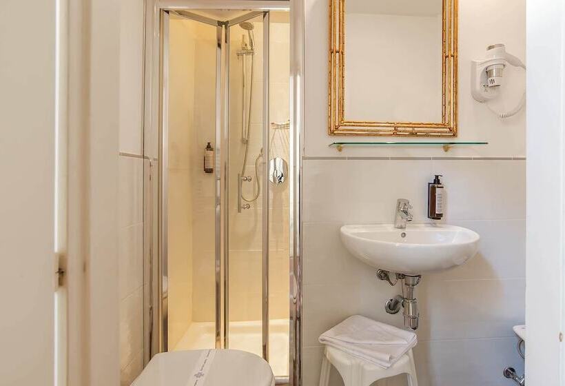 هتل Atlantic Palace