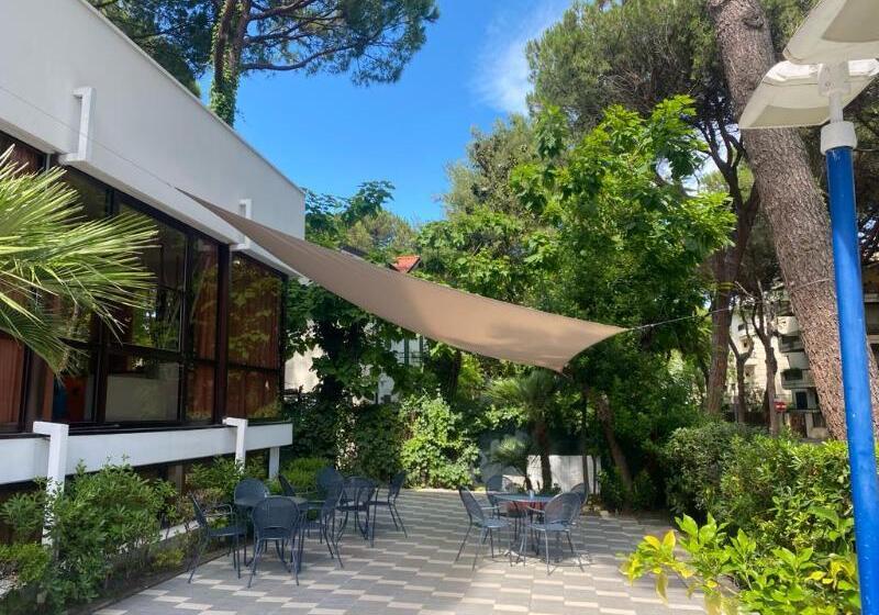 בית מלון כפרי Augustus