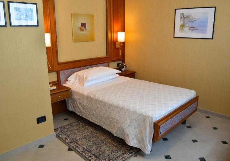 酒店 Bellevue Et Mediterranée