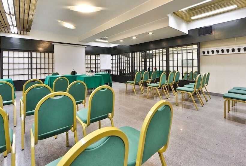 Astoria Sure Hotel Collection By Best Western