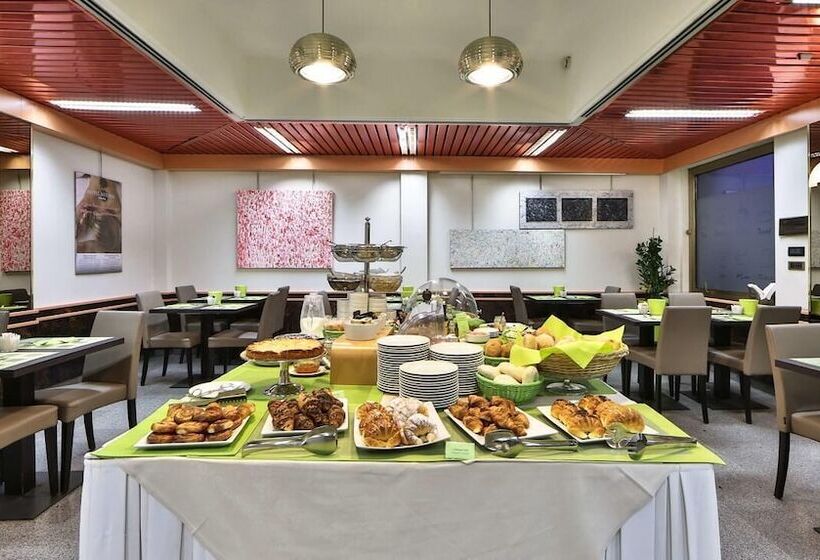 Astoria Sure Hotel Collection By Best Western