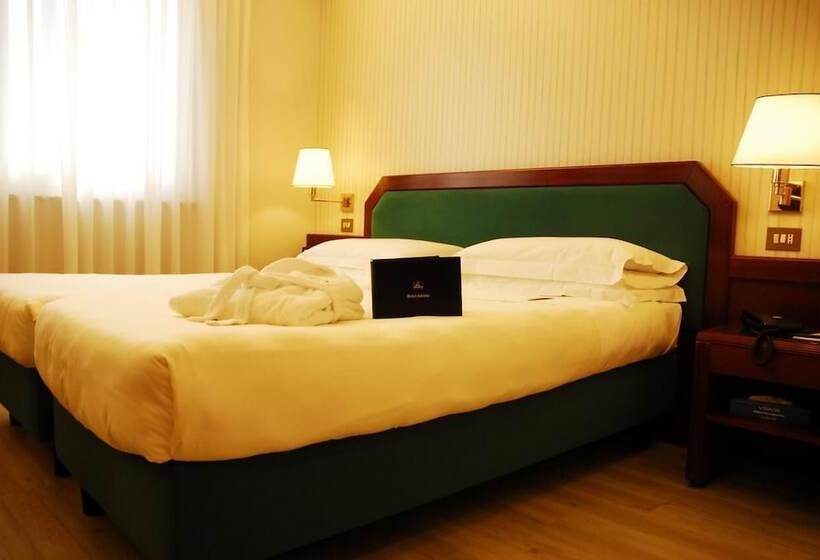 Astoria Sure Hotel Collection By Best Western