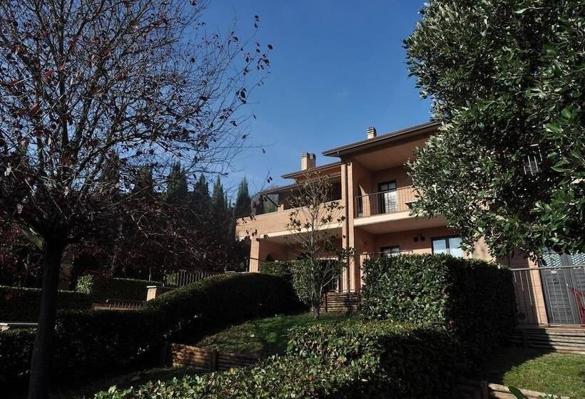 فندق Carpediem Assisi Living Club