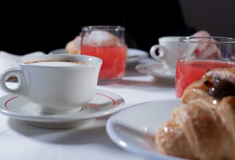 فندق Carpediem Assisi Living Club