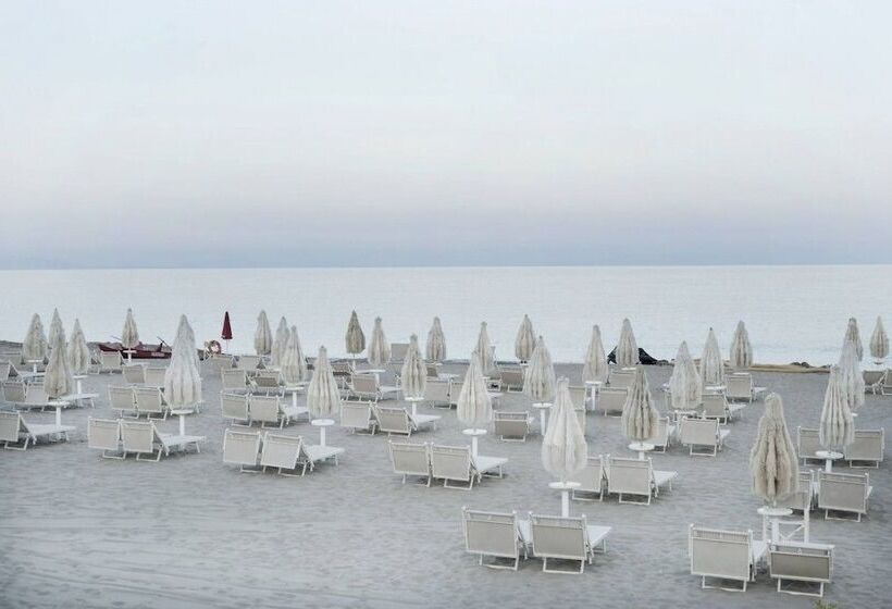 בית מלון כפרי Circeo Park