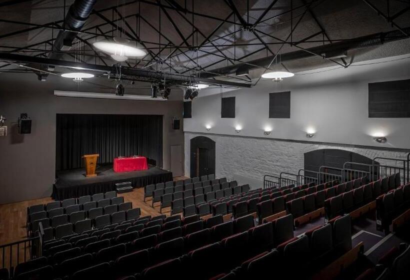 酒店 Clifden Station House