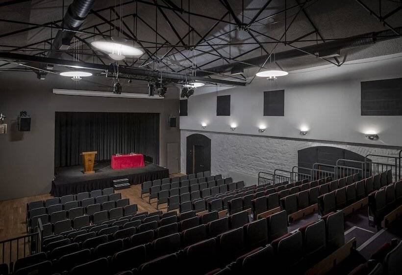 酒店 Clifden Station House