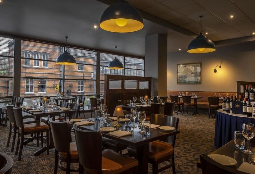 酒店 Clifden Station House