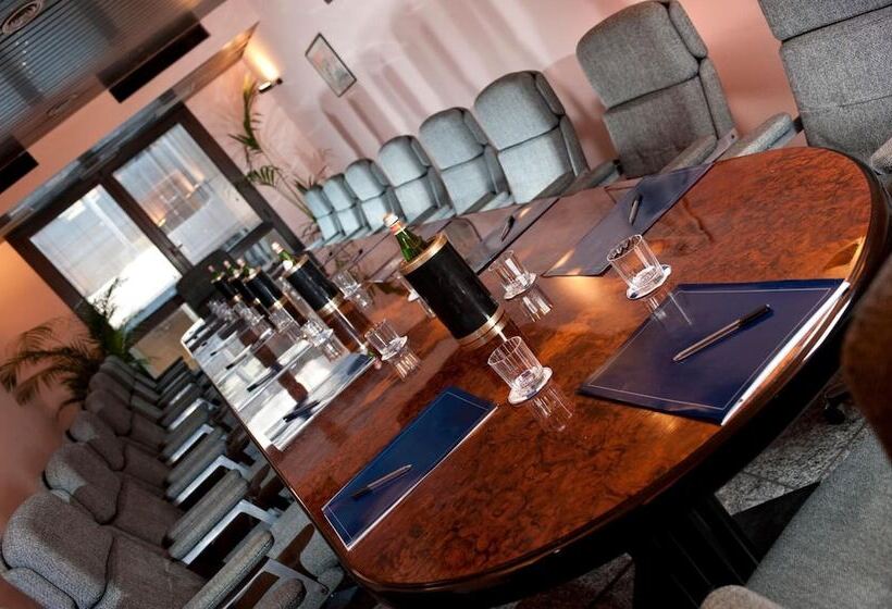 בית מלון כפרי Comtur