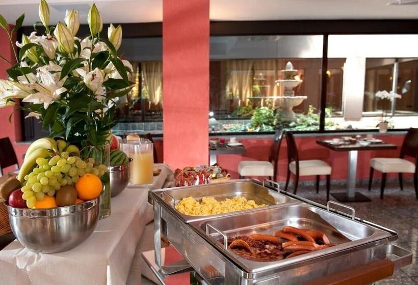 בית מלון כפרי Comtur