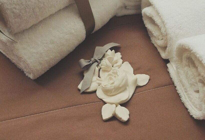 فندق Cristal Palace