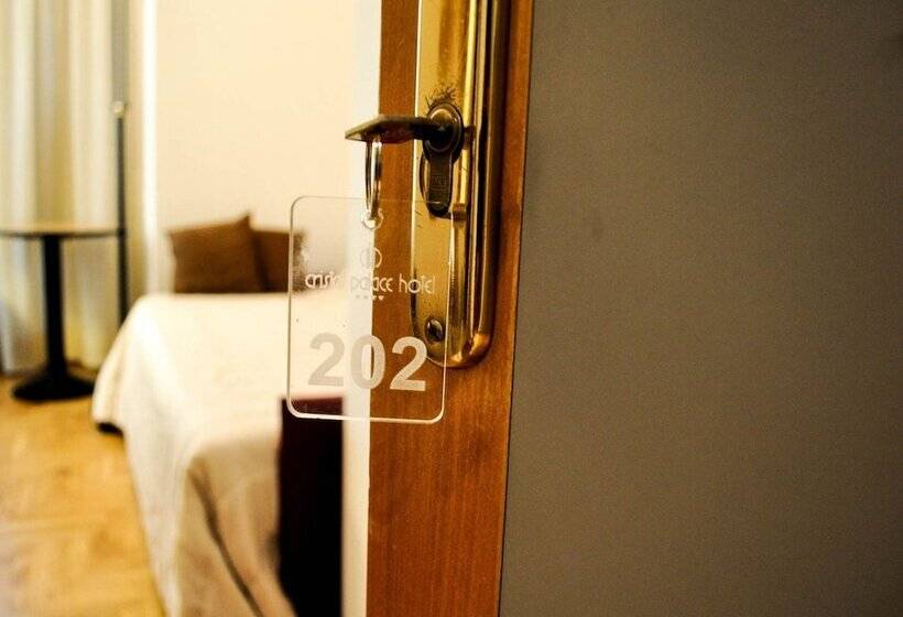 فندق Cristal Palace