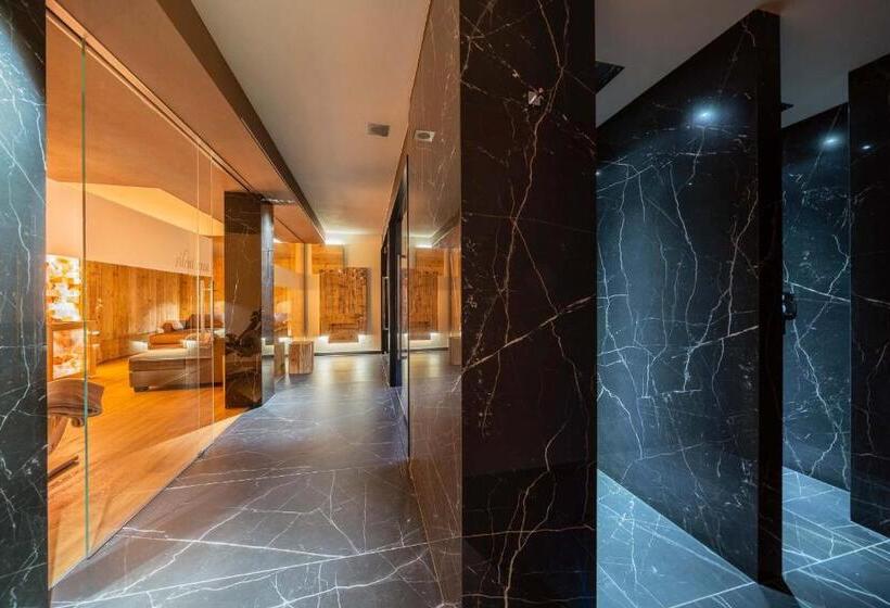 호텔 Cristallino D'ampezzo