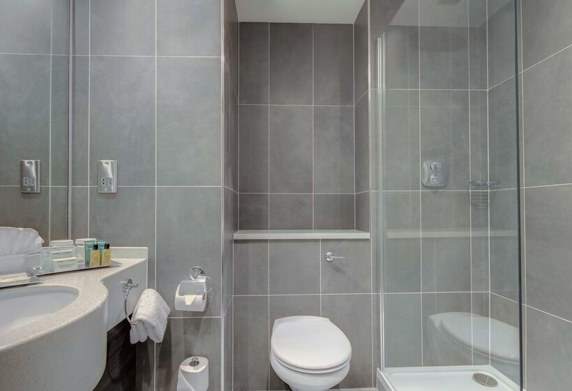 هتل Hilton Dublin