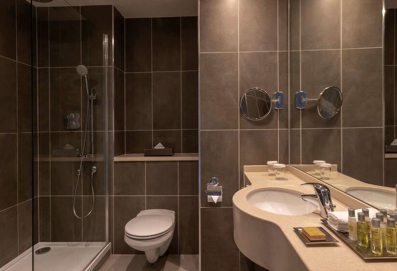 هتل Hilton Dublin