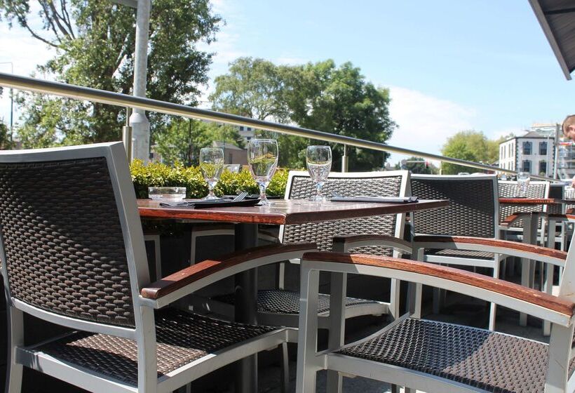 هتل Hilton Dublin