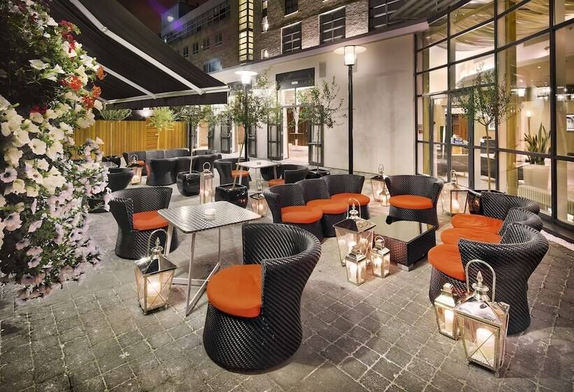 هتل Hilton Dublin