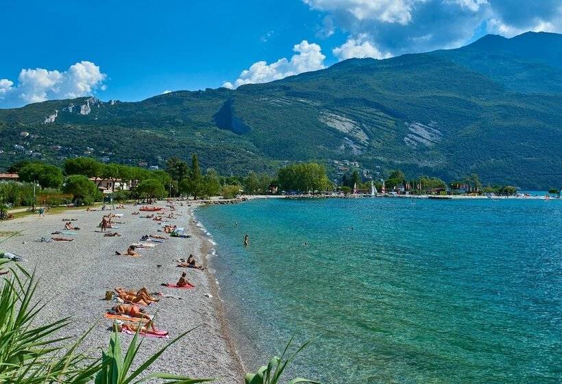 호텔 Europa  Skypool & Panorama