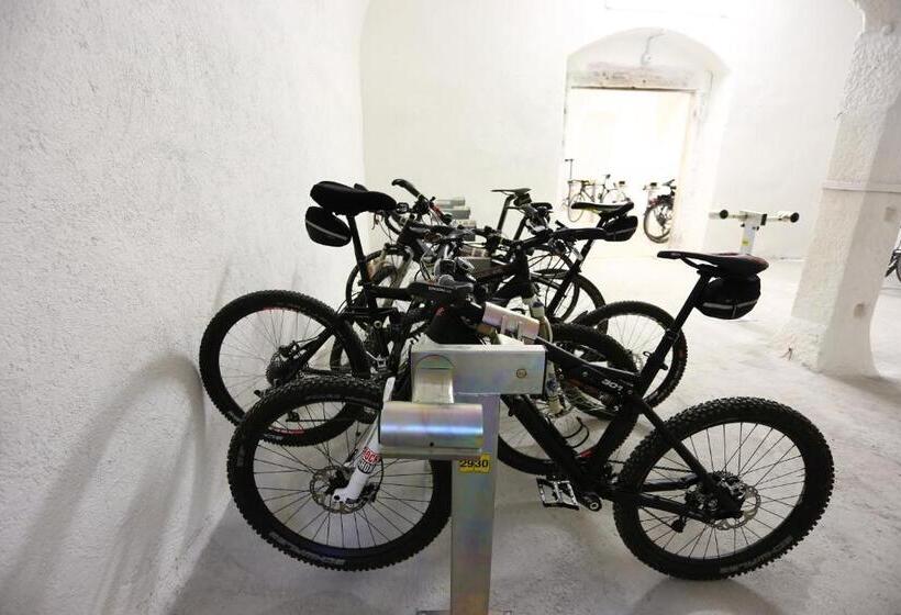 호텔 Europa  Skypool & Panorama