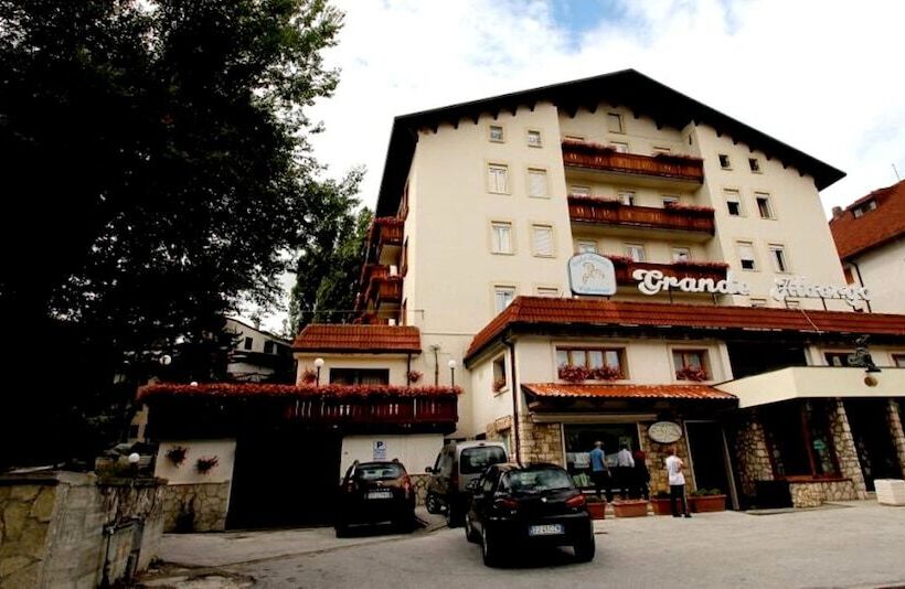 בית מלון כפרי Grande Albergo