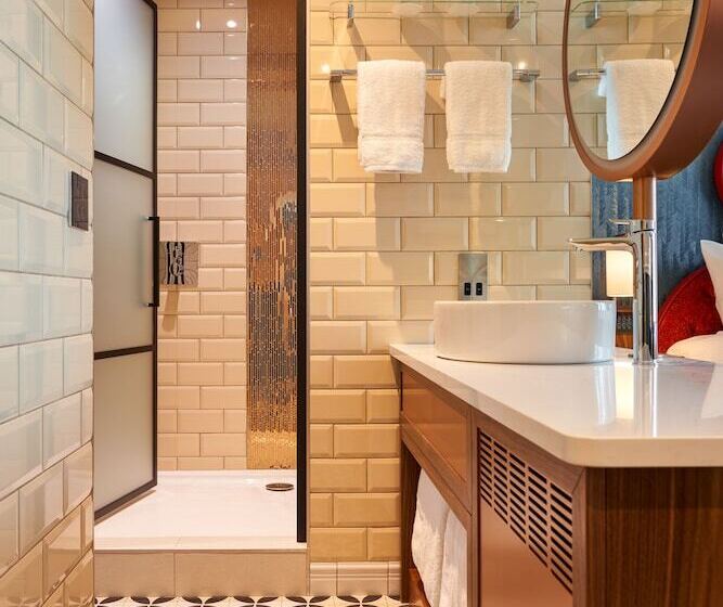 Nyx Hotel Dublin Christchurch