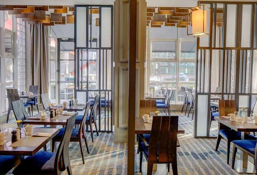 هتل Hilton Dublin