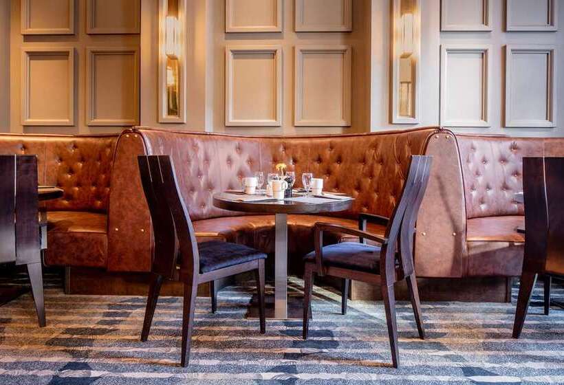 هتل Hilton Dublin