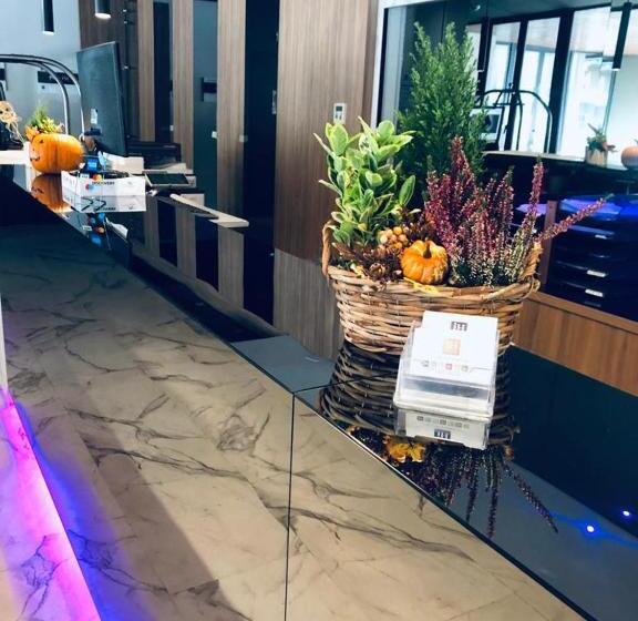 Jr Hotels Bologna Amadeus