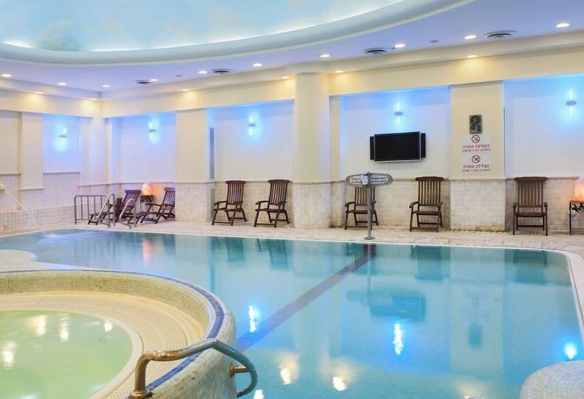 Отель Crowne Plaza Haifa, An Ihg