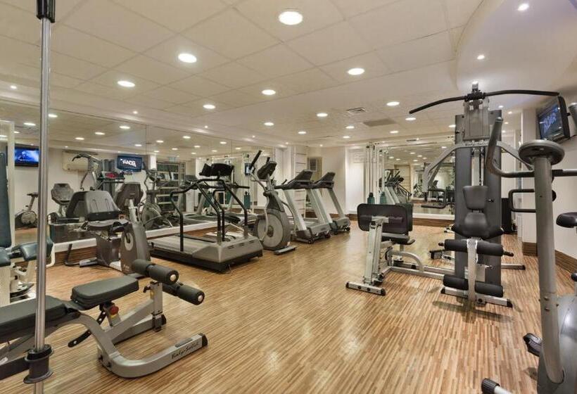 Отель Crowne Plaza Haifa, An Ihg