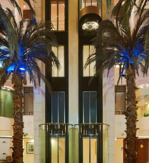 Отель Crowne Plaza Haifa, An Ihg