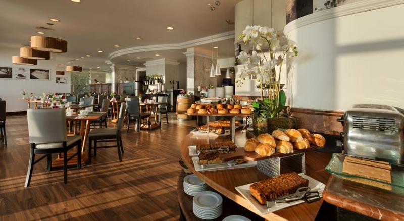 Отель Crowne Plaza Haifa, An Ihg