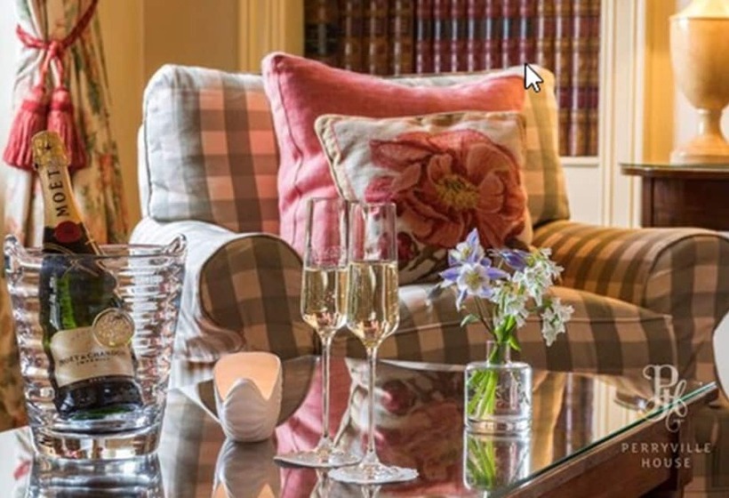 Отель Perryville House